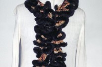 Ruffle Scarf-Black & Tan